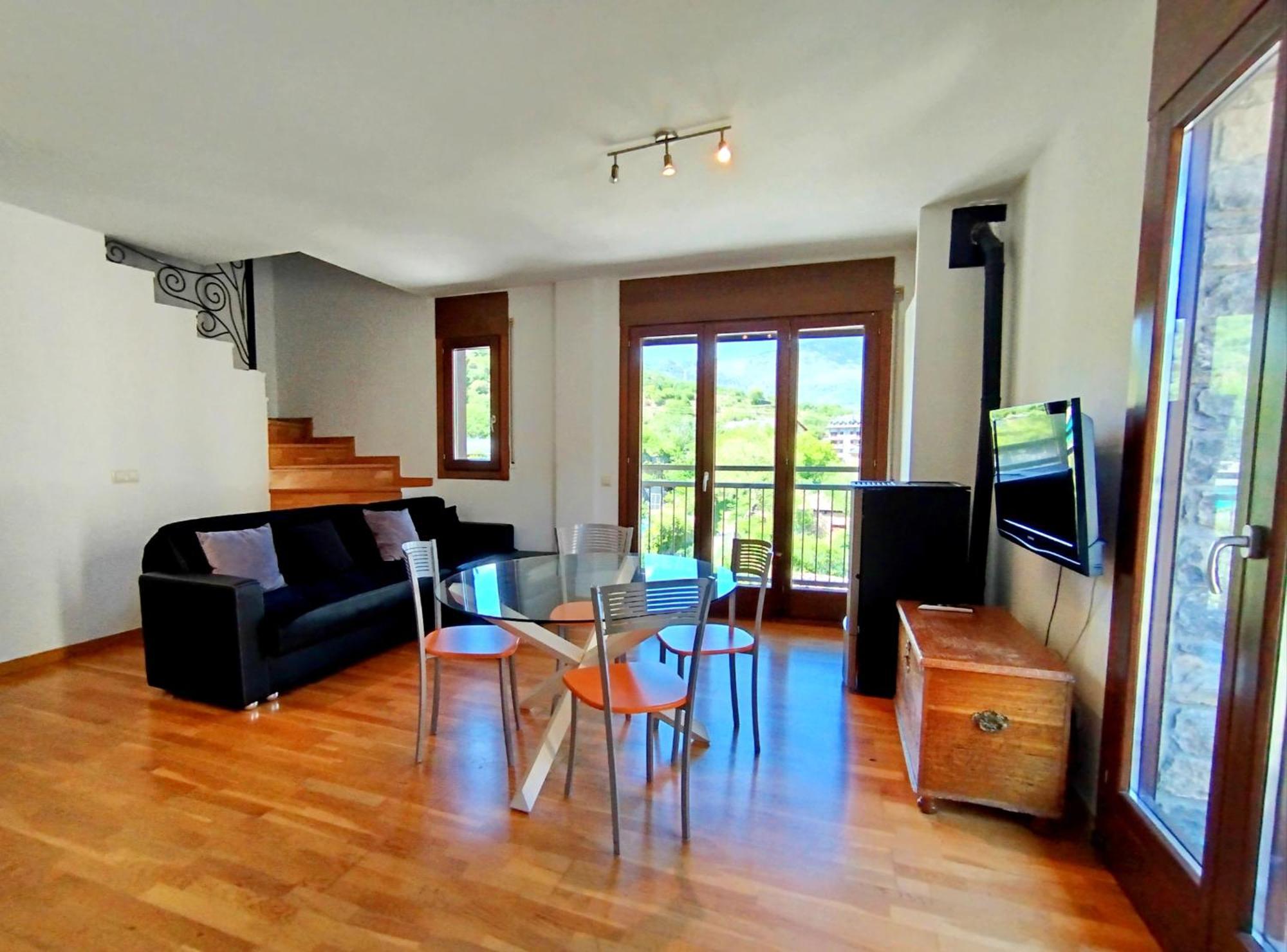 Apartaments Sort Pirineus Eksteriør bilde